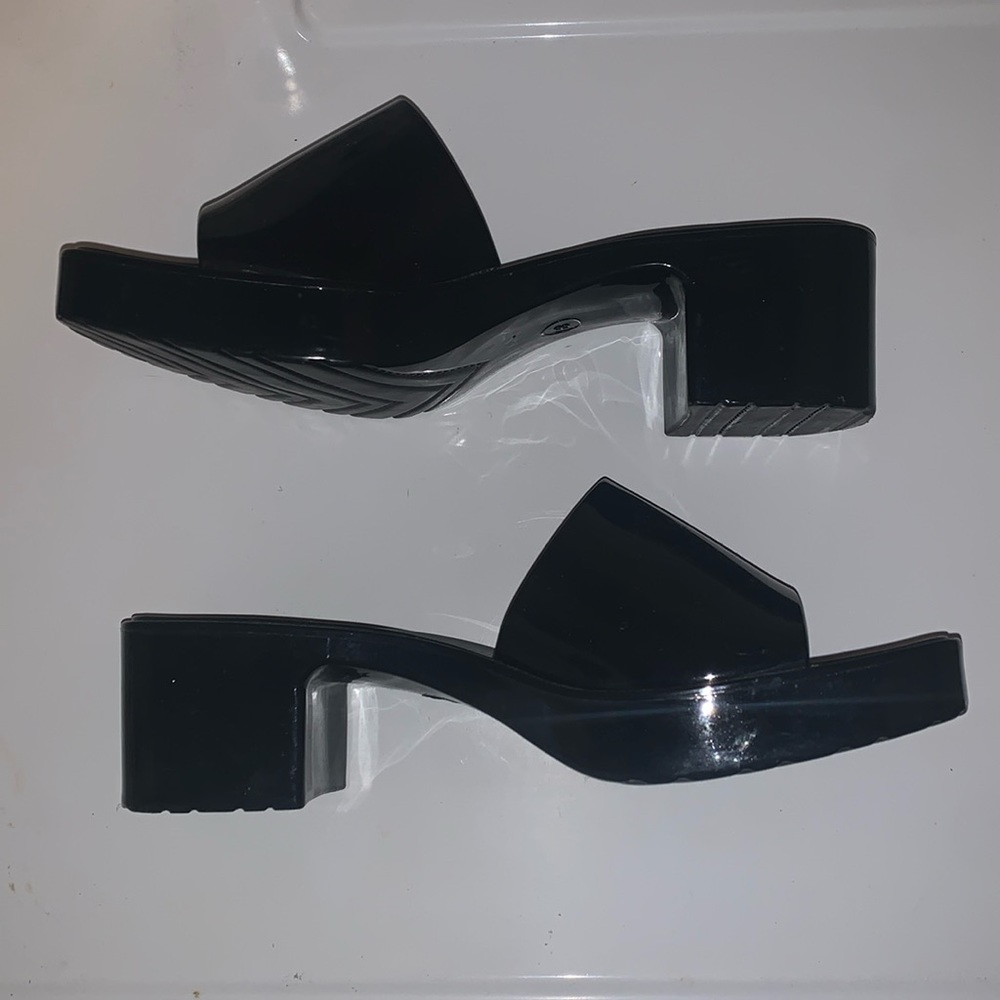 Urban Outfitters mini block heels, women’s size 8, black